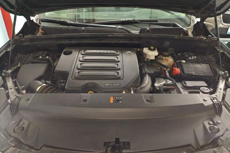 Used Buick Envision 2022 Facelift Encore S 552T Two-Wheel-Drive Luxury Model Engine Bay