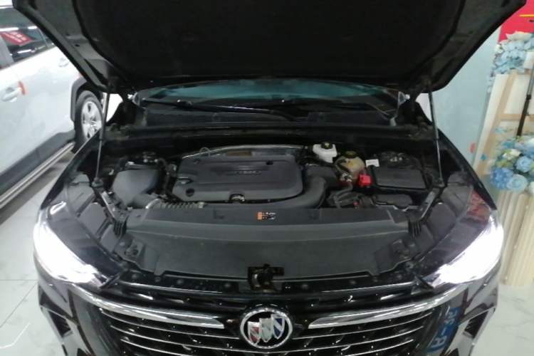 Used Buick Envision 2022 Encore Plus 652T Five-Seat Luxury Model Engine Bay