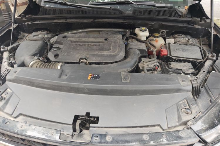 Used Buick Envision 2022 Encore Plus 652T Five-Seat Luxury Model Engine Bay