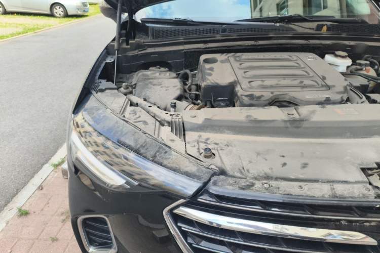 Used Buick Envision 2022 Facelift Encore S 552T Two-Wheel-Drive Luxury Model Engine Bay Right