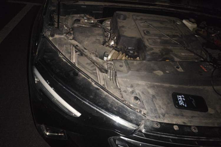 Used Buick Envision 2022 Encore S 552T Two-Wheel Drive Elite Model Engine Bay Right
