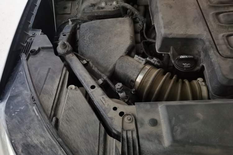 Used Buick Envision 2022 Encore S 552T Two-Wheel Drive Elite Model Engine Bay Right