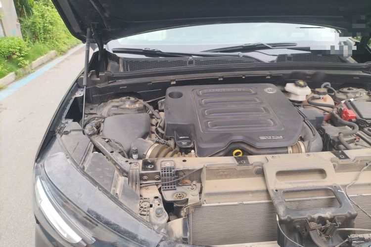 Used Buick Envision 2022 Facelift Encore S 552T Two-Wheel-Drive Luxury Model Engine Bay Right