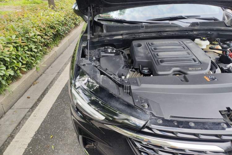 Used Buick Envision 2022 Facelift Encore Plus 552T Five-Seat Luxury Model Engine Bay Right