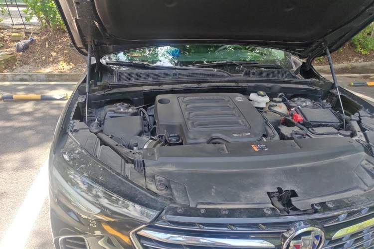 Used Buick Envision 2022 Facelift Encore S 552T Two-Wheel-Drive Luxury Model Engine Bay Right