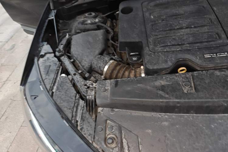 Used Buick Envision 2022 Facelift Encore S 552T Two-Wheel-Drive Luxury Model Engine Bay Right