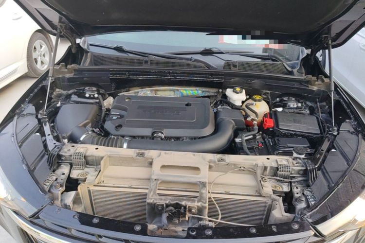 Used Buick Envision 2022 Encore Plus 652T Five-Seat Luxury Model Engine Bay