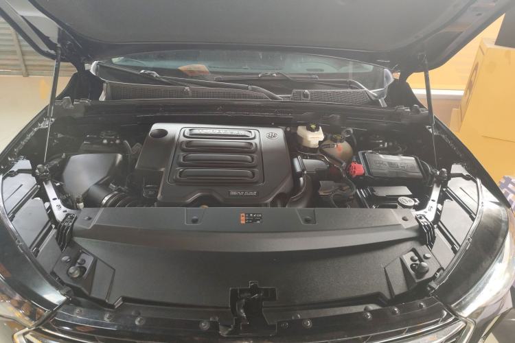 Used Buick Envision 2022 Facelift Encore S 552T Two-Wheel-Drive Luxury Model Engine Bay
