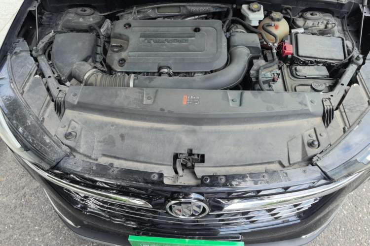 Used Buick Envision 2022 Encore Plus 652T Five-Seat Luxury Model Engine Bay