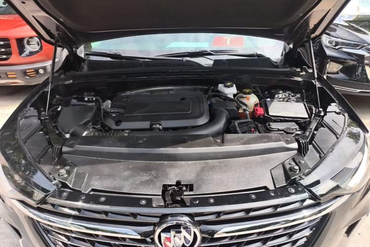Used Buick Envision 2022 Encore Plus 652T Five-Seat Luxury Model Engine Bay