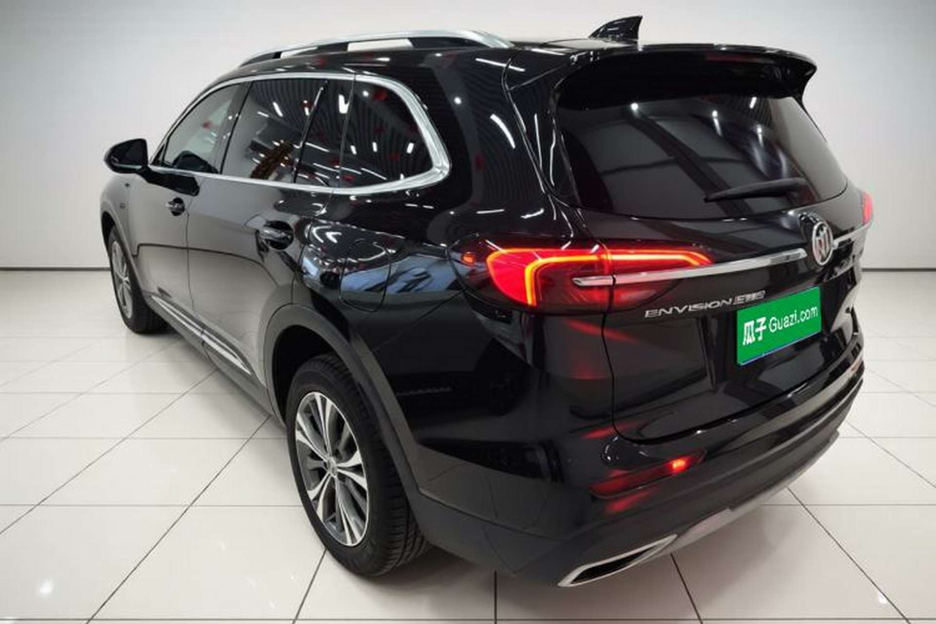 Used Buick Envision 2022 Encore Plus 652T Five-Seat Luxury Model Exterior 2