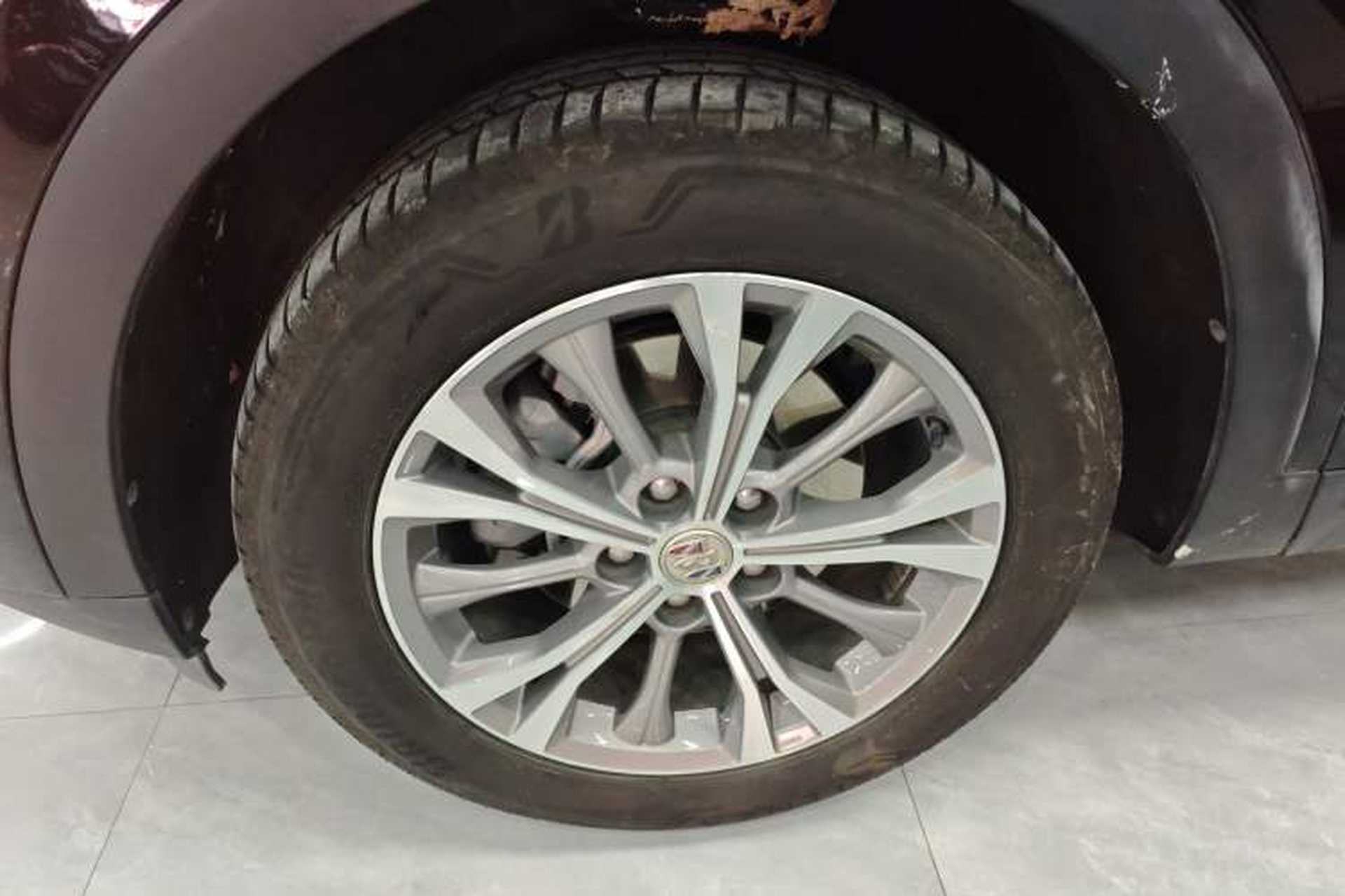 Used Buick Envision 2022 Encore Plus 652T Five-Seat Luxury Model Exterior 4