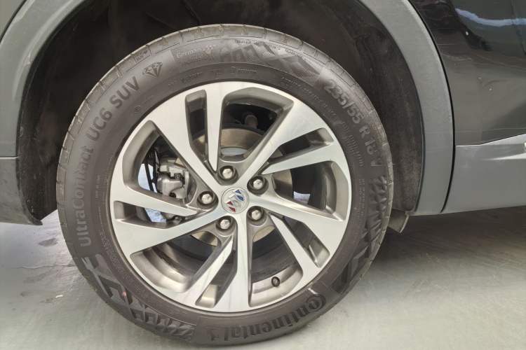 Used Buick Envision 2022 Facelift Encore S 552T Two-Wheel-Drive Luxury Model Exterior 5