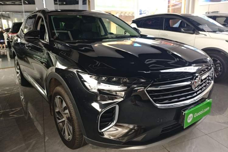 Used Buick Envision 2022 Facelift Encore S 552T Two-Wheel-Drive Luxury Model Front Right 45 Deg