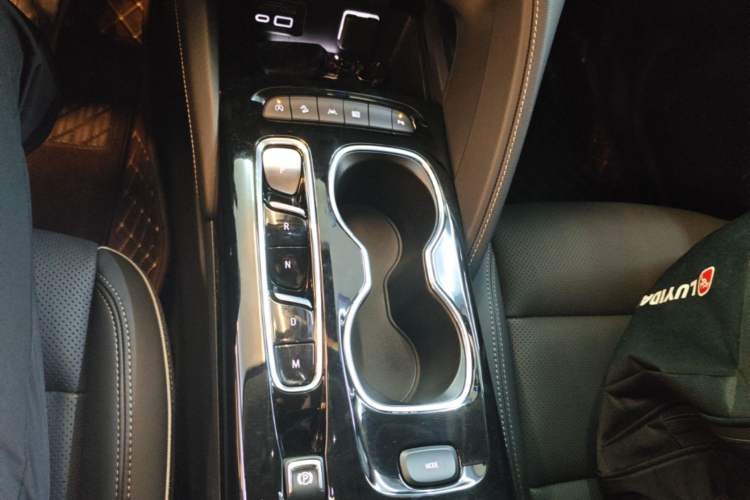 Used Buick Envision 2022 Encore Plus 652T Five-Seat All-Wheel-Drive Luxury Model Gear Lever