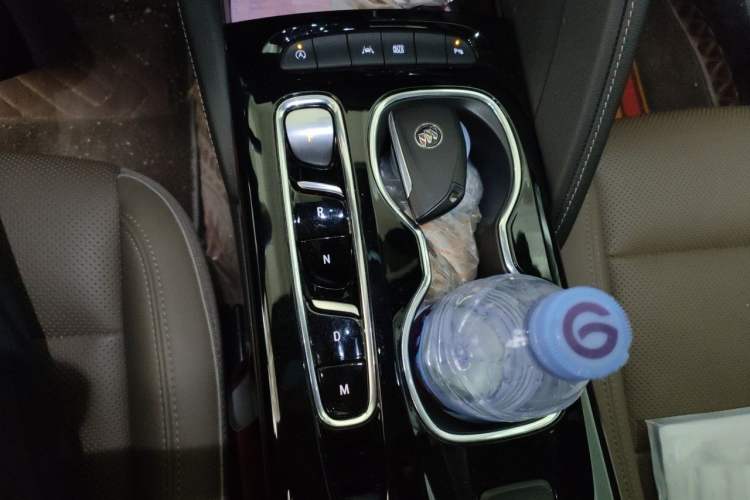 Used Buick Envision 2022 Encore Plus 652T Five-Seat Luxury Model Gear Lever
