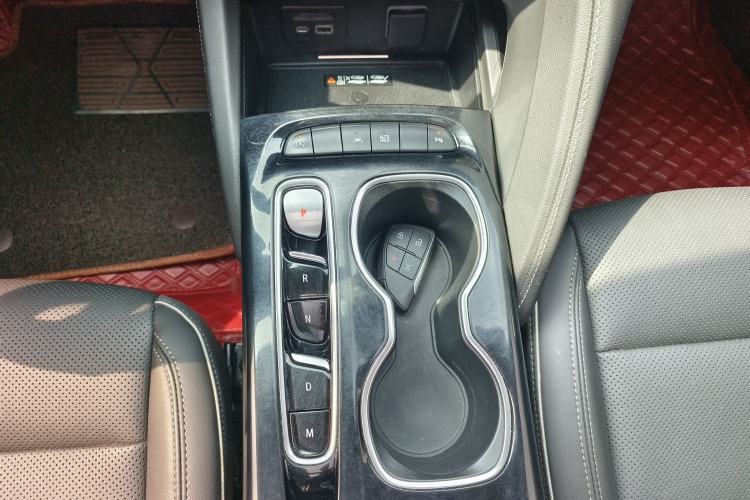 Used Buick Envision 2022 Encore Plus 652T Five-Seat Luxury Model Gear Lever