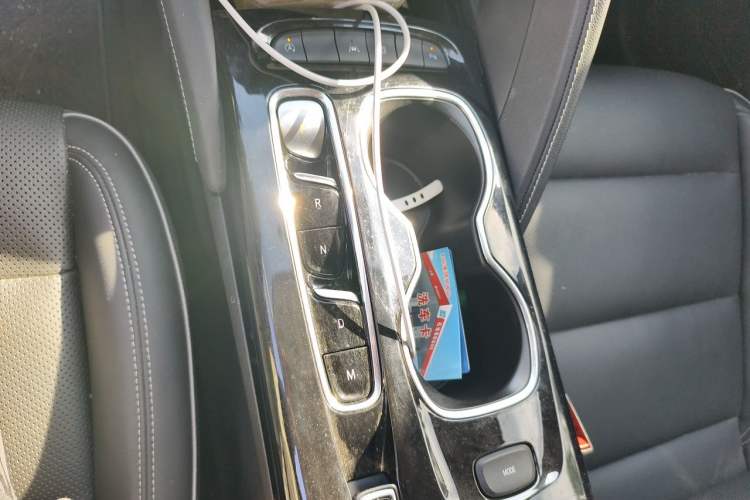 Used Buick Envision 2022 Encore S 552T Two-Wheel-Drive Luxury Model Gear Lever