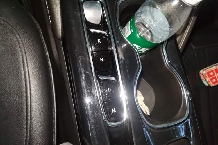 Used Buick Envision 2022 Encore S 552T Two-Wheel Drive Elite Model Gear Lever