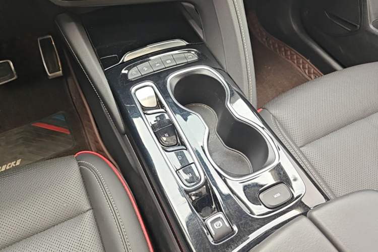 Used Buick Envision 2022 Facelift Encore S GS 4x4 Sport Edition Gear Lever