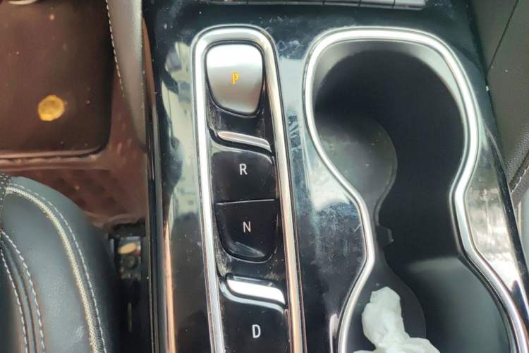 Used Buick Envision 2022 Encore Plus 552T Five-Seat Luxury Model Gear Lever