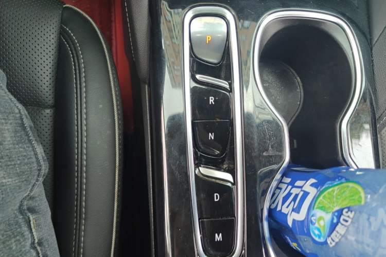 Used Buick Envision 2022 Encore Plus 652T Five-Seat Luxury Model Gear Lever
