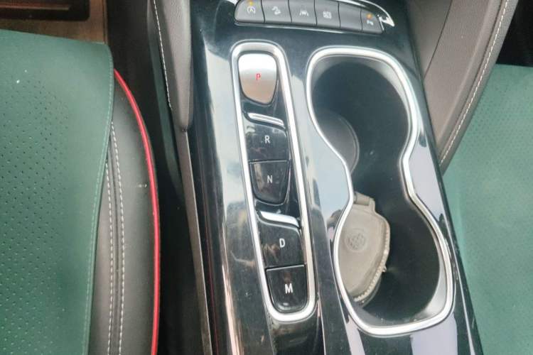 Used Buick Envision 2022 Encore S GS 4x4 Sport Edition Gear Lever
