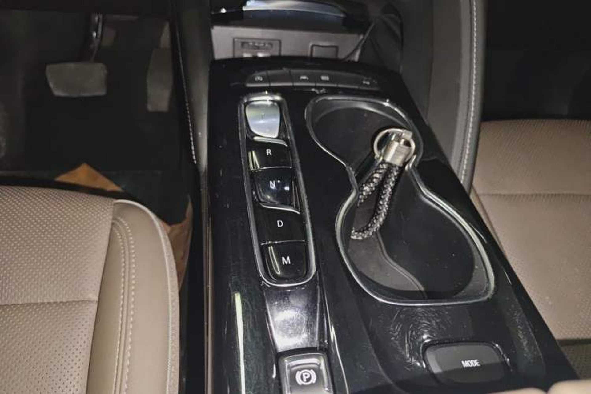 Used Buick Envision 2022 Encore Plus 652T Five-Seat Luxury Model Gear Lever