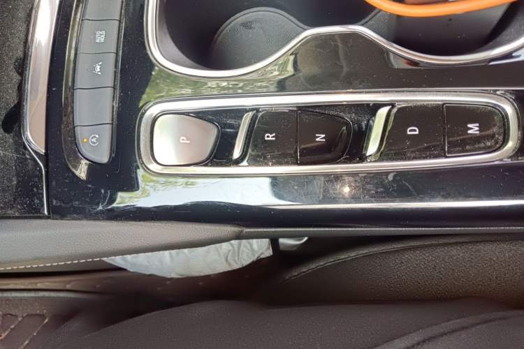 Used Buick Envision 2022 Encore Plus 652T Five-Seat Luxury Model Gear Lever