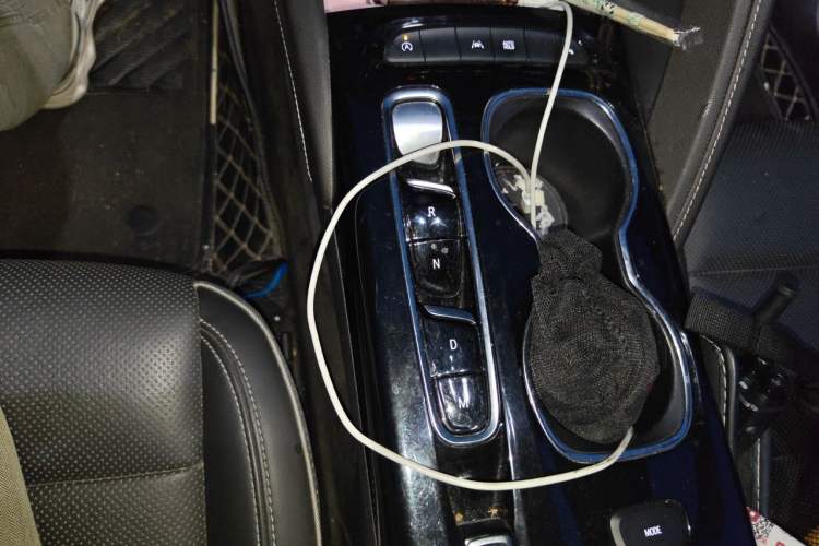 Used Buick Envision 2022 Encore Plus 652T Five-Seat Luxury Model Gear Lever