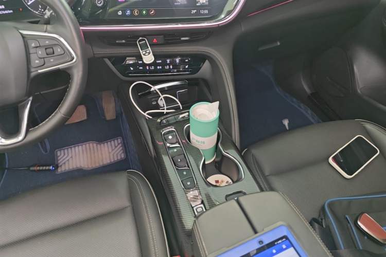 Used Buick Envision 2022 Encore Plus 652T Five-Seat Luxury Model Gear Lever