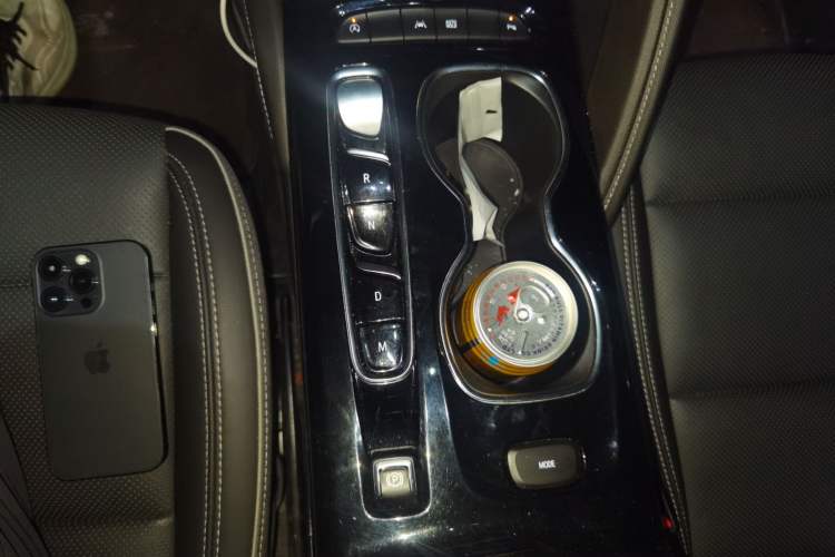 Used Buick Envision 2022 Encore S 652T Two-Wheel-Drive Luxury Model Gear Lever