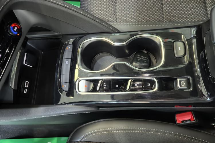 Used Buick Envision 2022 Facelift Encore S 552T Two-Wheel Drive Elite Model Gear Lever