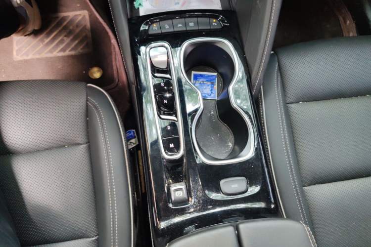 Used Buick Envision 2022 Encore Plus 652T Five-Seat All-Wheel-Drive Luxury Model Gear Lever