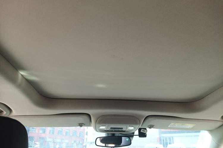 Used Buick Envision 2022 Encore S 552T Two-Wheel-Drive Luxury Model Headliner