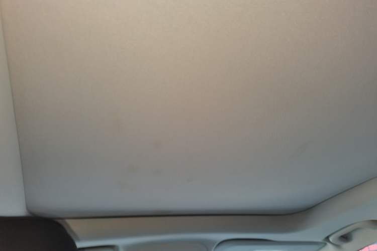 Used Buick Envision 2022 Facelift Encore S 552T Two-Wheel-Drive Luxury Model Headliner