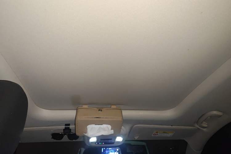 Used Buick Envision 2022 Encore S 552T Two-Wheel Drive Elite Model Headliner
