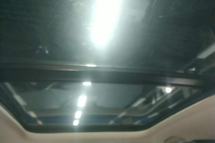 Used Buick Envision 2022 Encore Plus 652T Five-Seat Luxury Model Headliner