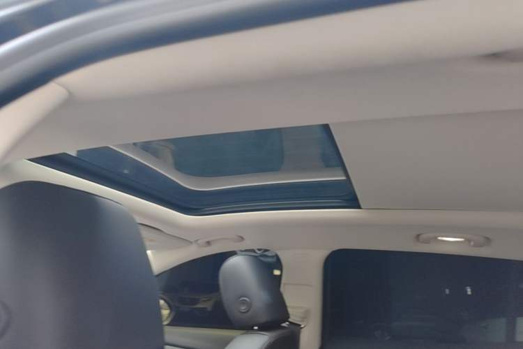 Used Buick Envision 2022 Encore S GS Two-Wheel Drive Smart Sport Model Headliner