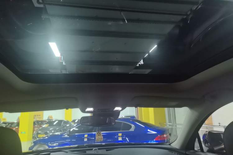 Used Buick Envision 2022 Encore S 552T Two-Wheel-Drive Luxury Model Headliner