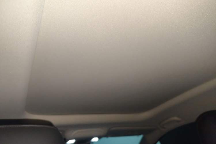 Used Buick Envision 2022 Encore Plus 552T Five-Seat Luxury Model Headliner