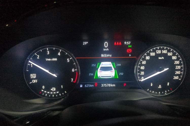 Used Buick Envision 2022 Encore Plus 652T Five-Seat Luxury Model Instrument Cluster