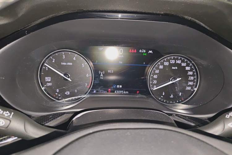 Used Buick Envision 2022 Encore Plus 652T Five-Seat Luxury Model Instrument Cluster