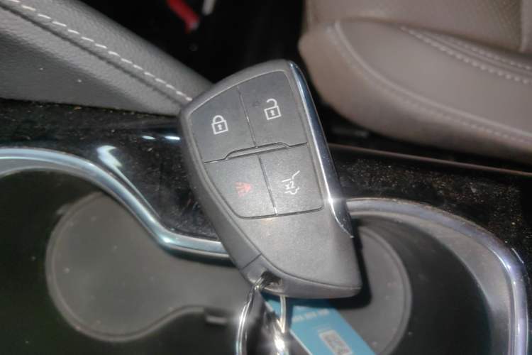 Used Buick Envision 2022 Encore Plus 652T Five-Seat Luxury Model Interior 1