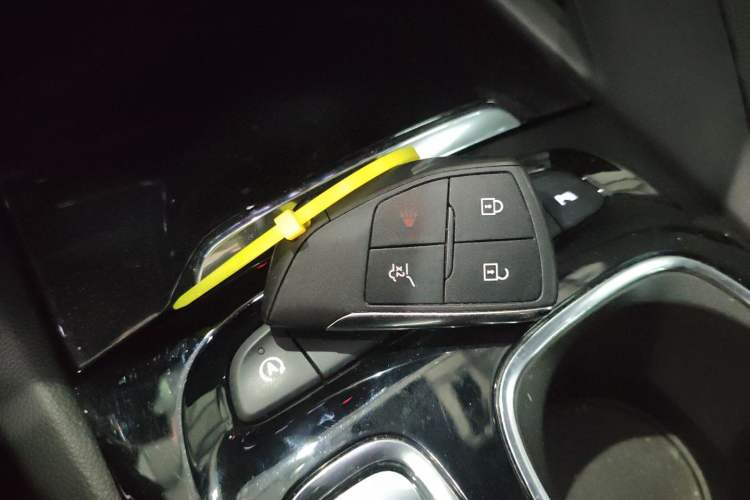 Used Buick Envision 2022 Encore Plus 652T Five-Seat Luxury Model Interior 1