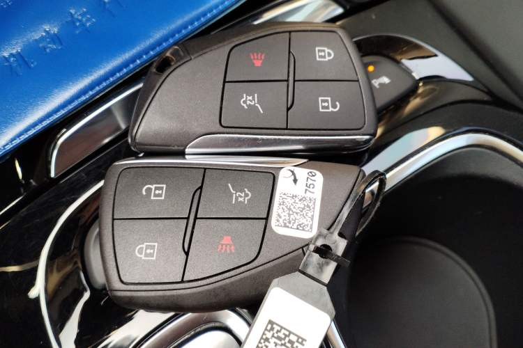 Used Buick Envision 2022 Encore Plus 652T Five-Seat Luxury Model Interior 1