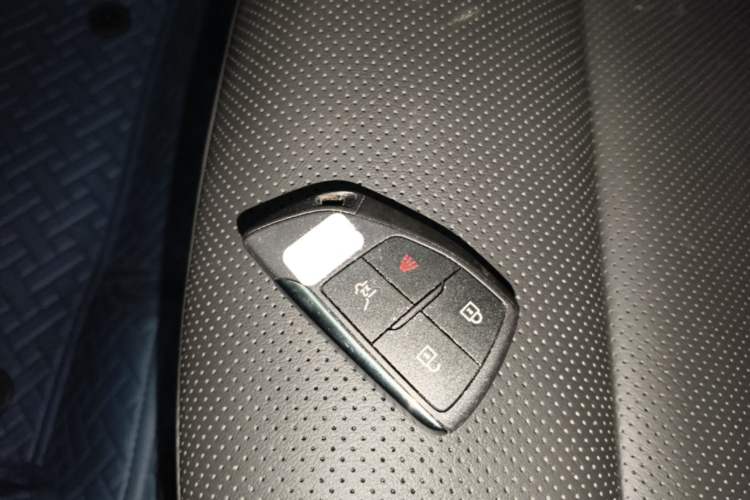 Used Buick Envision 2022 Encore Plus 652T Five-Seat Luxury Model Interior 1