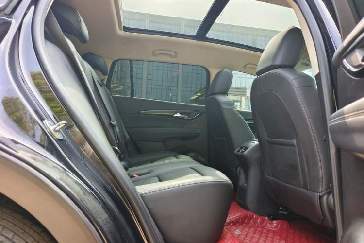 Used Buick Envision 2022 Encore Plus 652T Five-Seat Luxury Model Interior 10
