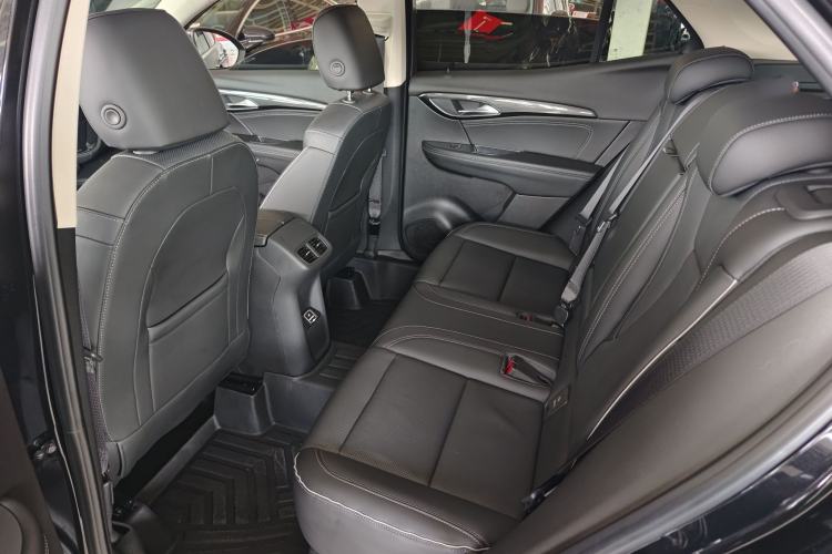 Used Buick Envision 2022 Facelift Encore S 552T Two-Wheel-Drive Luxury Model Interior 15