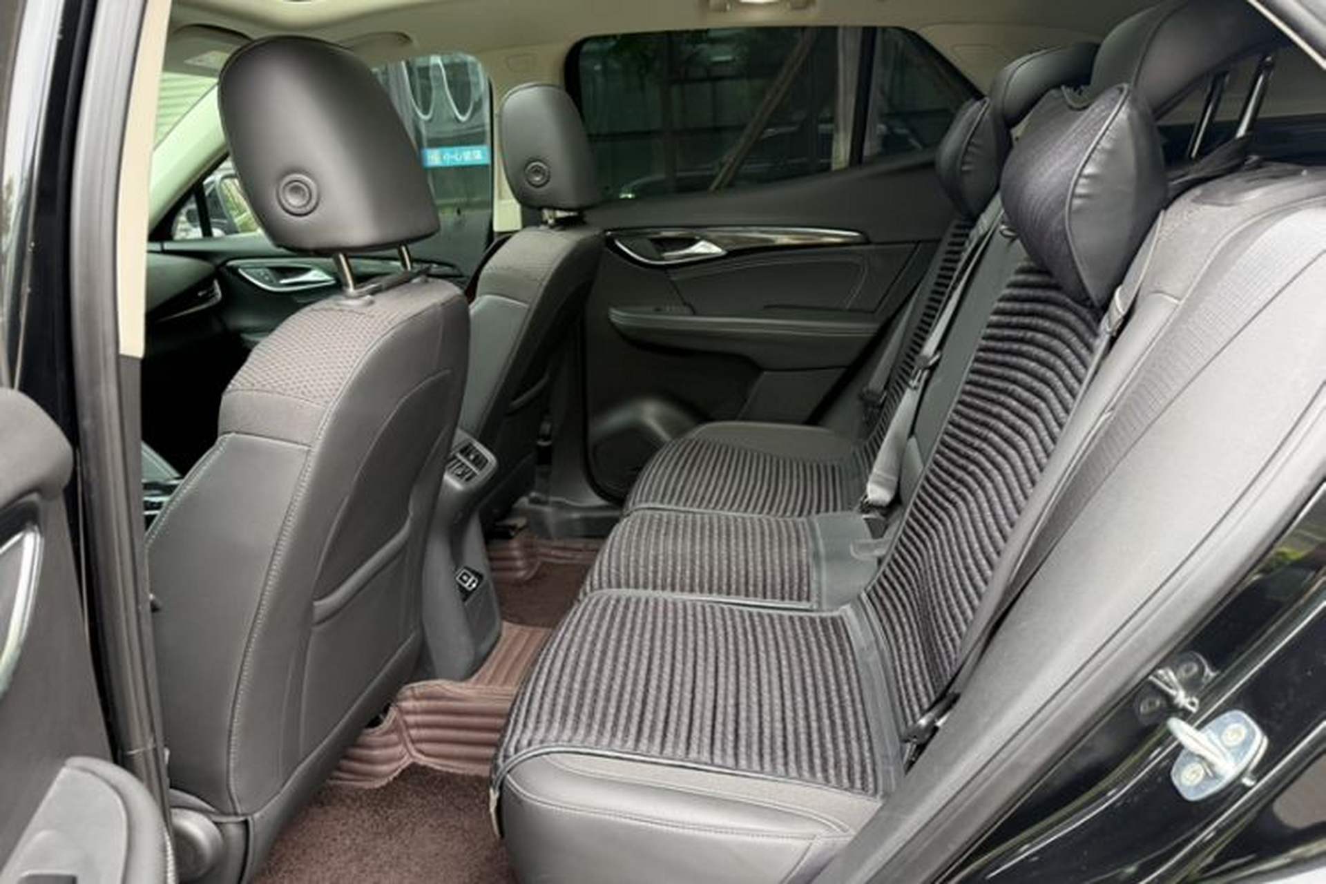 Used Buick Envision 2022 Facelift Encore S 552T Two-Wheel Drive Elite Model Interior 2